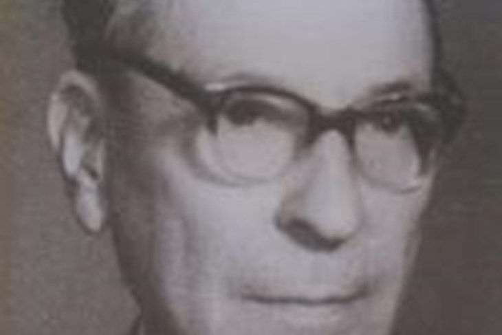 NA RODNOJ KUĆI U LAGINJINOJ ULICI U PULI IMA SPOMEN-PLOČU Fran Mihaljević,  rođeni Puljanin, otac suvremene infektologije u Hrvatskoj - Glas Istre