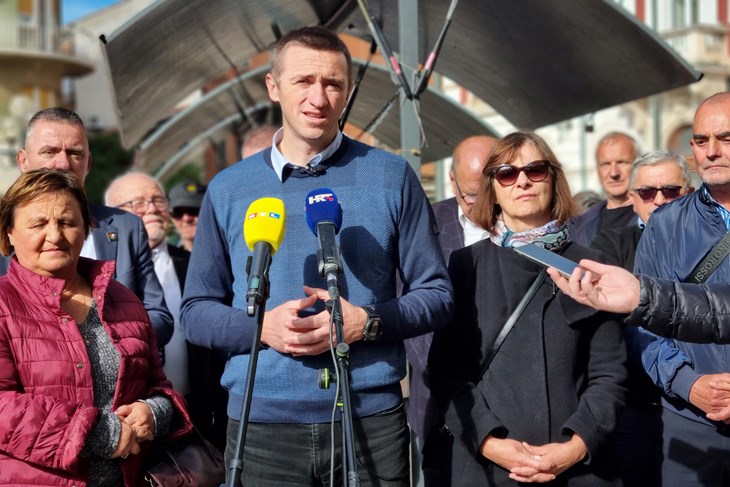 Penava: Žalosti me čuti da mladi ljudi odlaze iz Pule. To očekujem u  Slavoniji - Glas Istre