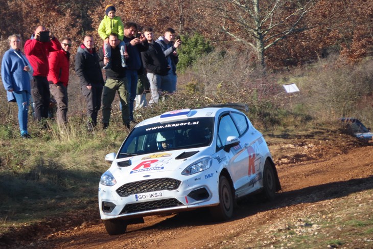 Martin i Dora Ravenščak osvojili 1. Rally show Quadruvium 2022. - Glas ...
