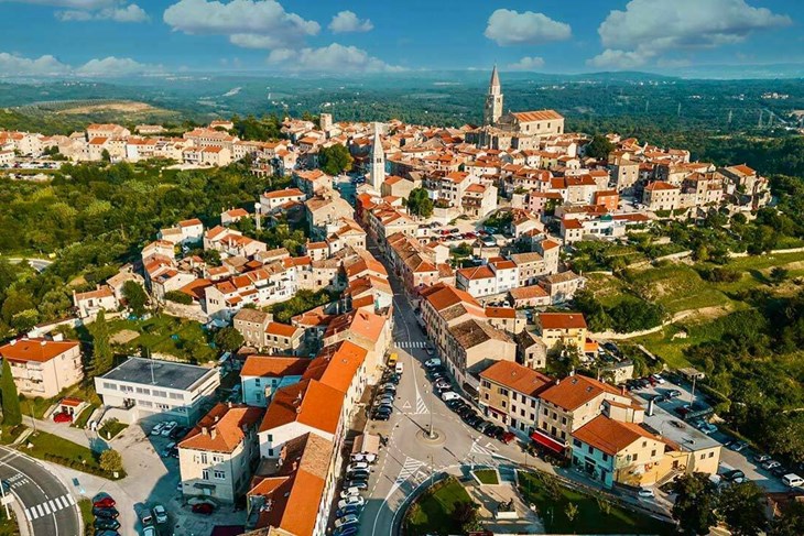 Od jeseni bi u Bujama trebala krenuti nova usluga prijevoza do liječnika