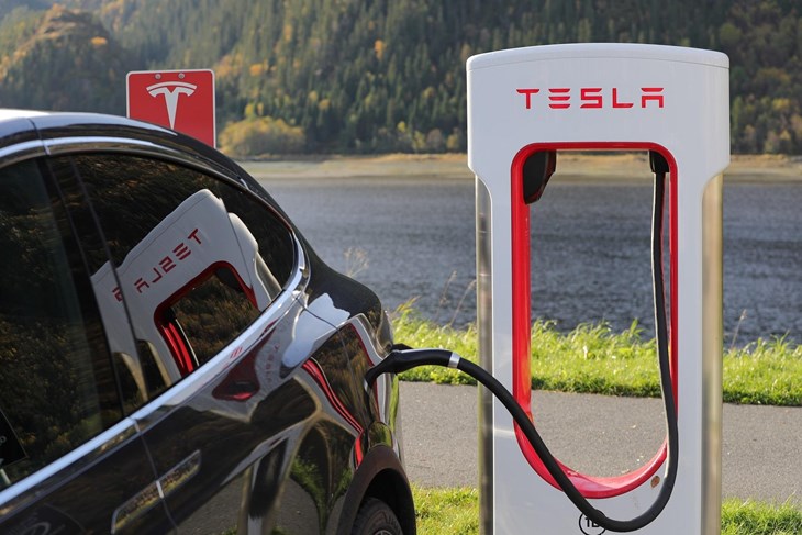Je li tržište zasićeno električnim automobilima? Tesla bilježi pad prodaje u drugom kvartalu