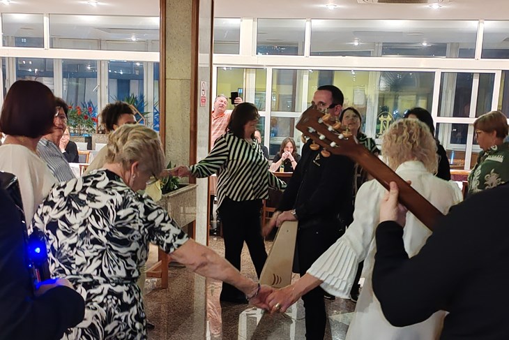 Večeras plesna večer i druženje u Domu za starije osobe Labin