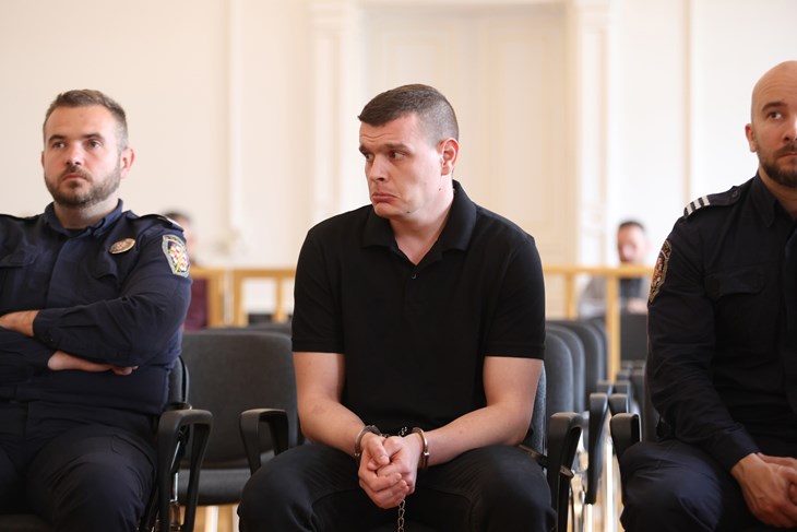 Preslušan snimak poziva: Bivši policajac Marko Smažil prijavio da se ...