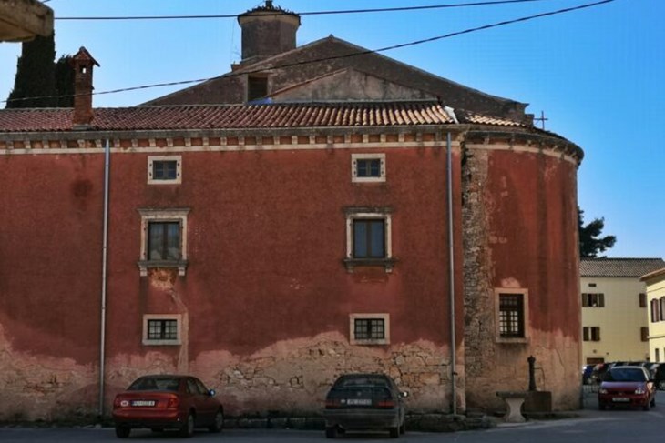 Obitelj Loredan imala je golema imanja, a jedan od njih slovio je kao veliki kamatar
