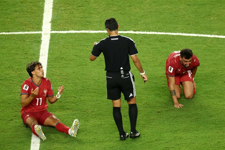 Reprezentacija od milijardu eura ne briljira, a sada joj stiže Hrvatska