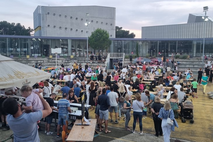 Glazba, ples i dobra atmosfera: Evo što vas čeka na Velom Vrhu