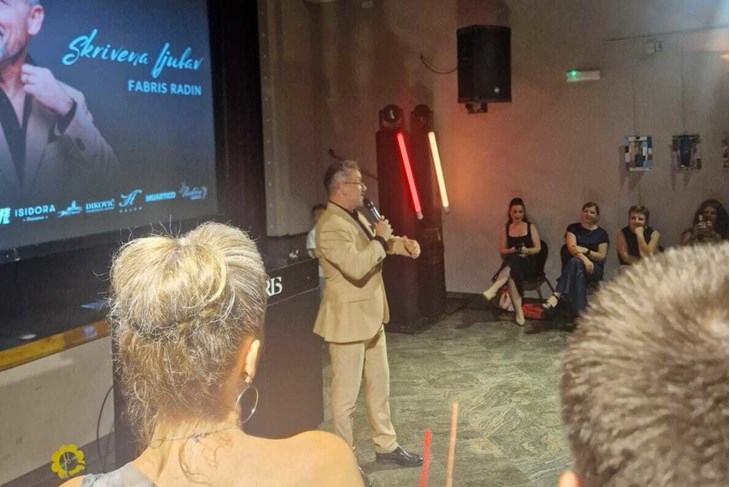 Spoj umjetnosti, ljubavi i nostalgije: Fabris Radin predstavio novi glazbeni projekt