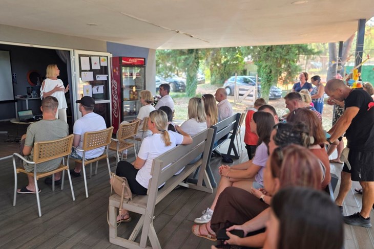 Djeca, more i osmjesi: Poreč već četvrtu godinu provodi poseban ljetni kamp