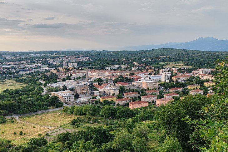 Nakon polemike u Vijeću, Labin prodaje dvije parcele u Presici za najmanje 206 tisuća eura