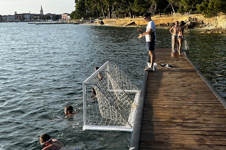 VK Poreč krenuo s treninzima u moru, najmlađi još mogu u školu vaterpola