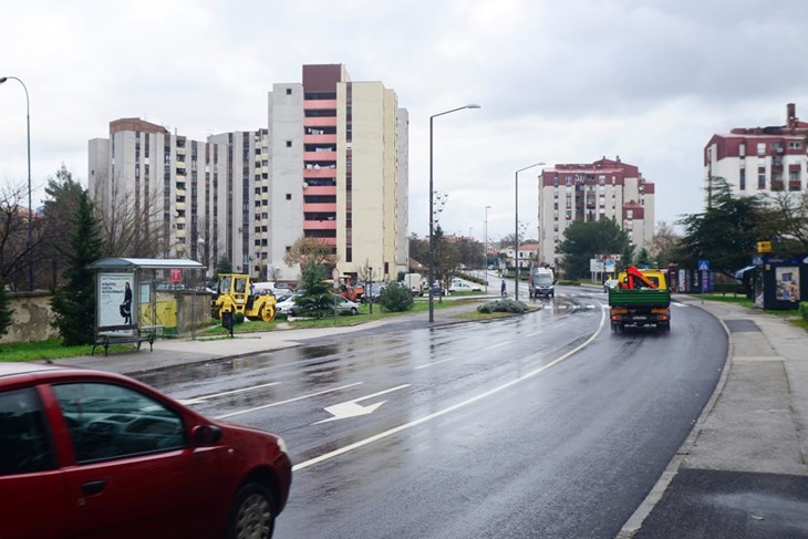 Jedna osoba poginula u požaru stana u Puli, okolnosti će utvrditi očevid