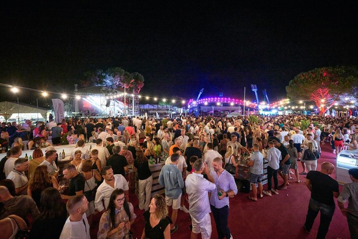 Sve zbog čega volimo ljeto u Istri na jednom mjestu: Što donosi Taste Istria na Plava Laguna Croatia Openu Umag?