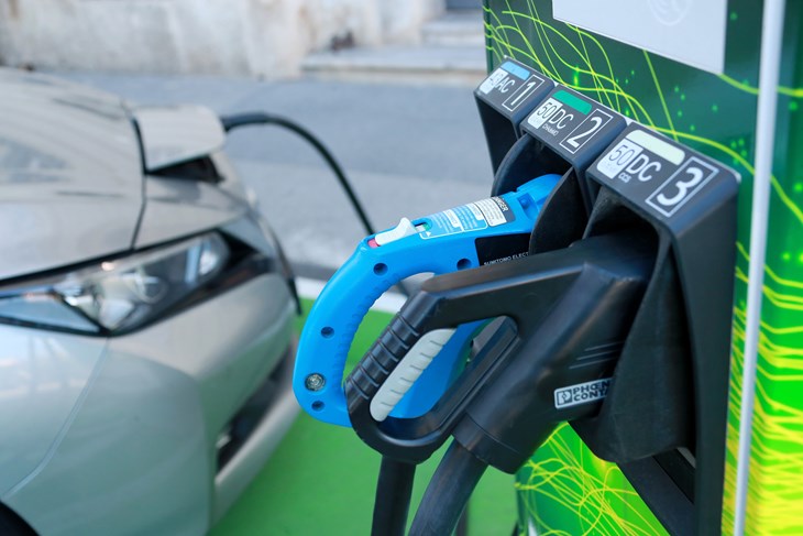 Velike promjene za električna vozila: EU uvodi nova pravila, kazne su ogromne