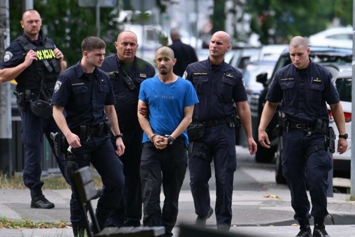 Muškarac u Zagrebu ispred osnovne škole prijetio da će se raznijeti bombom