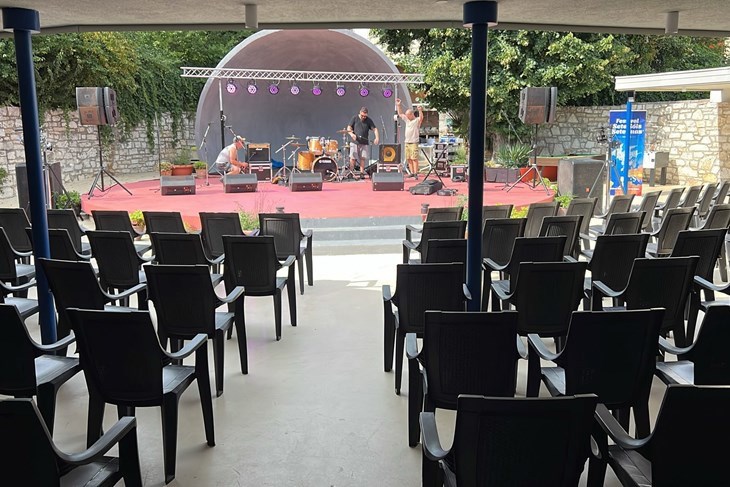 Besplatan pub kviz stiže u Rovinj: Okupite ekipu i osvojite vrijedne nagrade