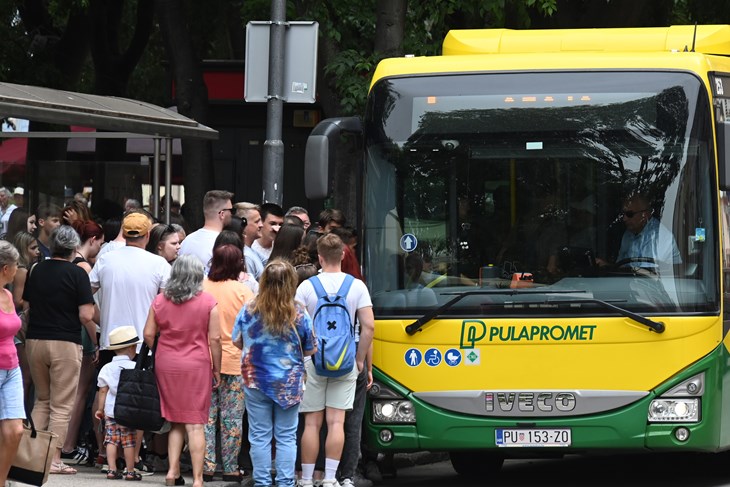 Koji je dan bio najprometniji za Pulapromet? Brojke otkrivaju veliki rekord
